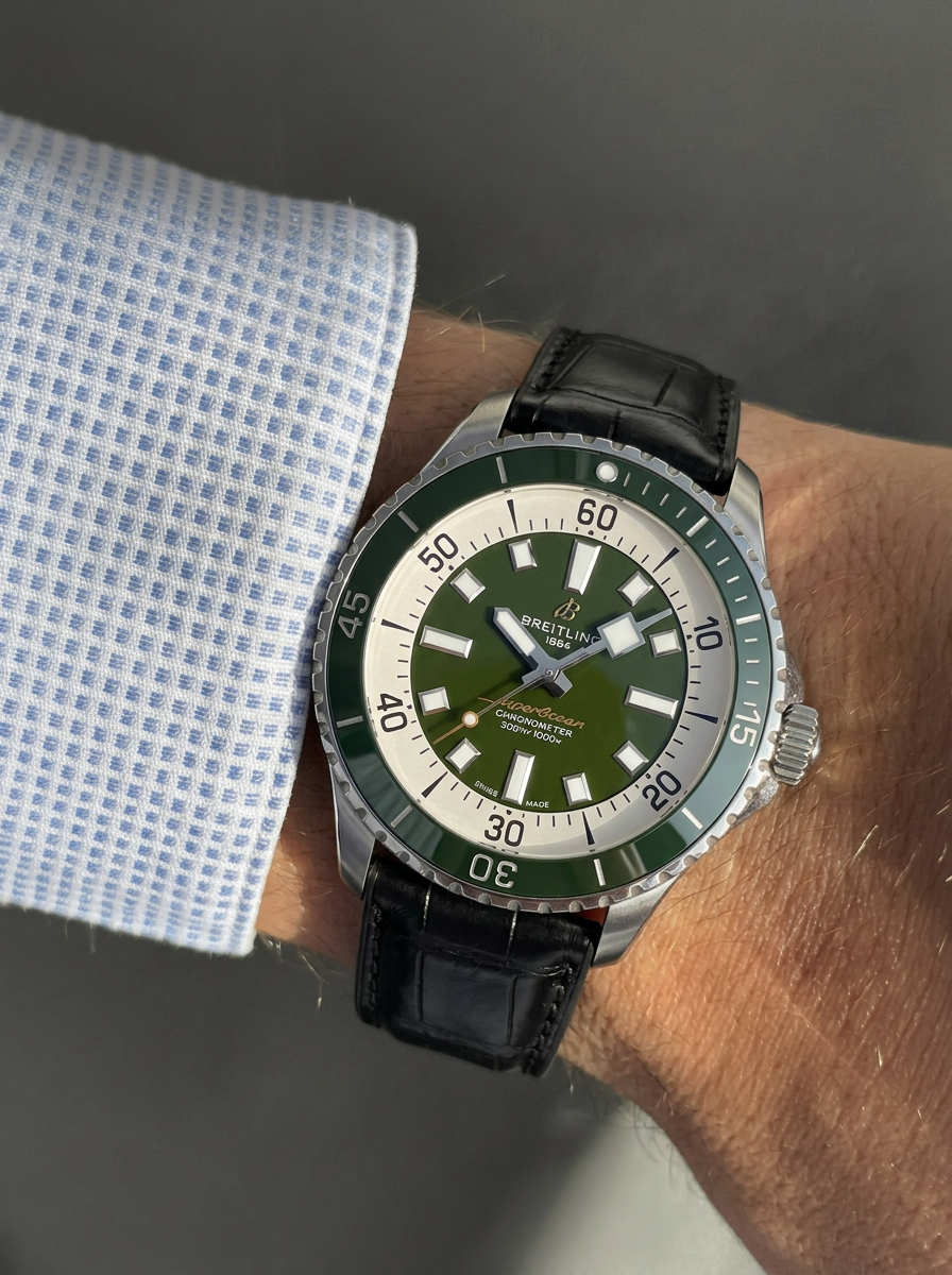 Breitling Superocean 44 mm ile Uyumlu Kayış