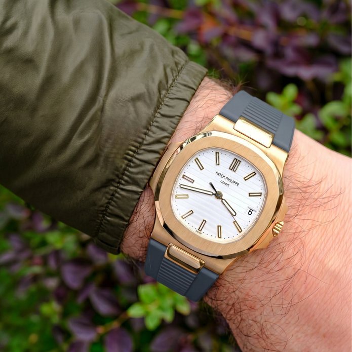 Patek Nautilus 5711 ile Uyumlu Kayış