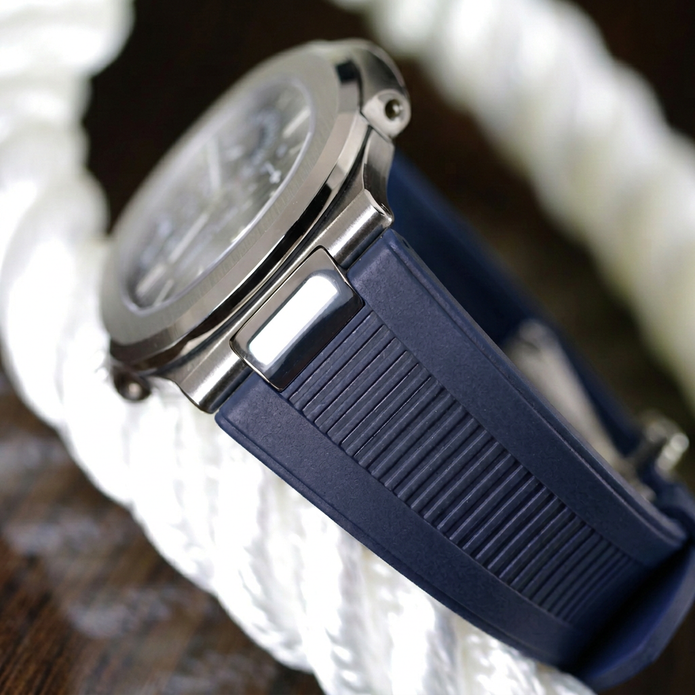 Patek Nautilus 5980 ile Uyumlu Kayış