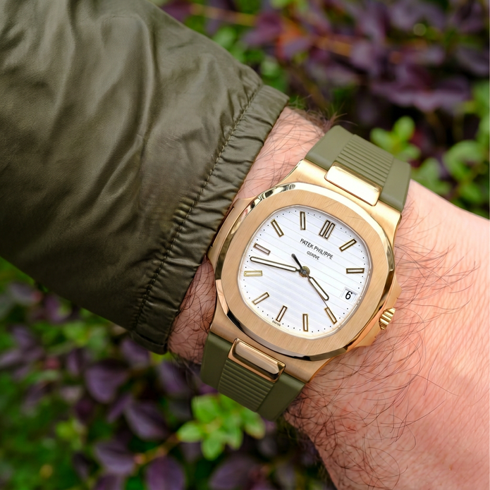 Patek Nautilus 5711 ile Uyumlu Kayış
