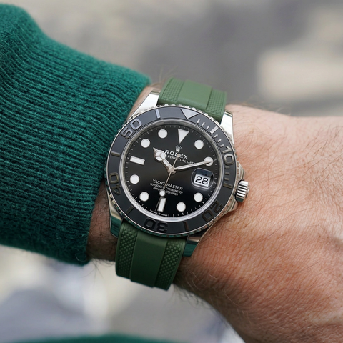 Yacht-Master 42 mm (Oysterflex) ile Uyumlu Kayış