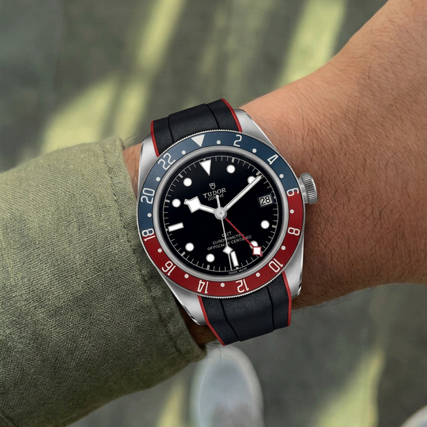Tudor Black Bay GMT 41 mm ile Uyumlu Kayış