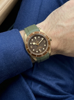 Tudor Heritage Black Bay Bronze 43 mm ile Uyumlu Kayış