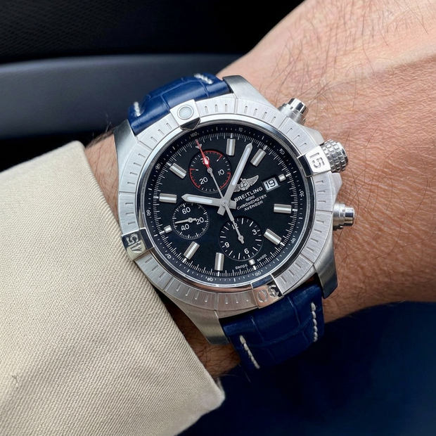 Breitling Avenger 48 mm ile Uyumlu Kayış