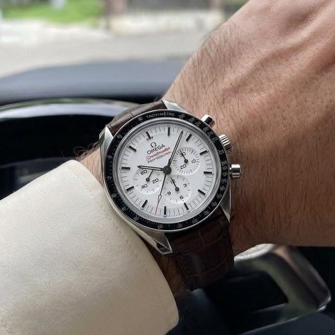 Omega Speedmaster 42 mm ile Uyumlu Kayış