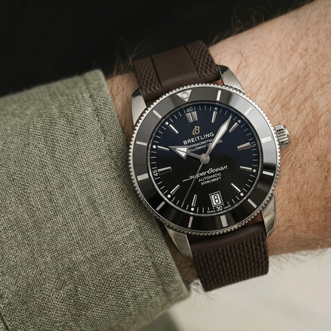 Breitling Superocean 42 mm  ile Uyumlu Kayış
