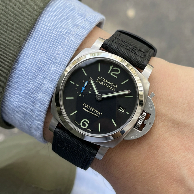 Panerai Luminor 40 mm ile Uyumlu Kayış