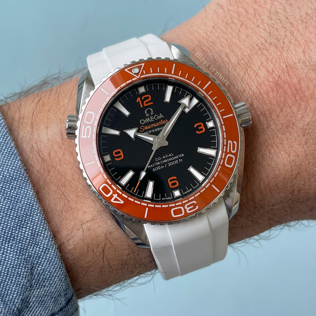 Omega Seamaster Planet Ocean 600 42 mm ile Uyumlu Kayış