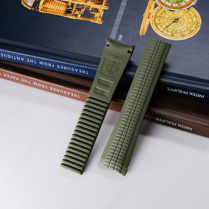 Patek Philippe Aquanut 5968G Green Rubber Strap New Unworn - Uncut