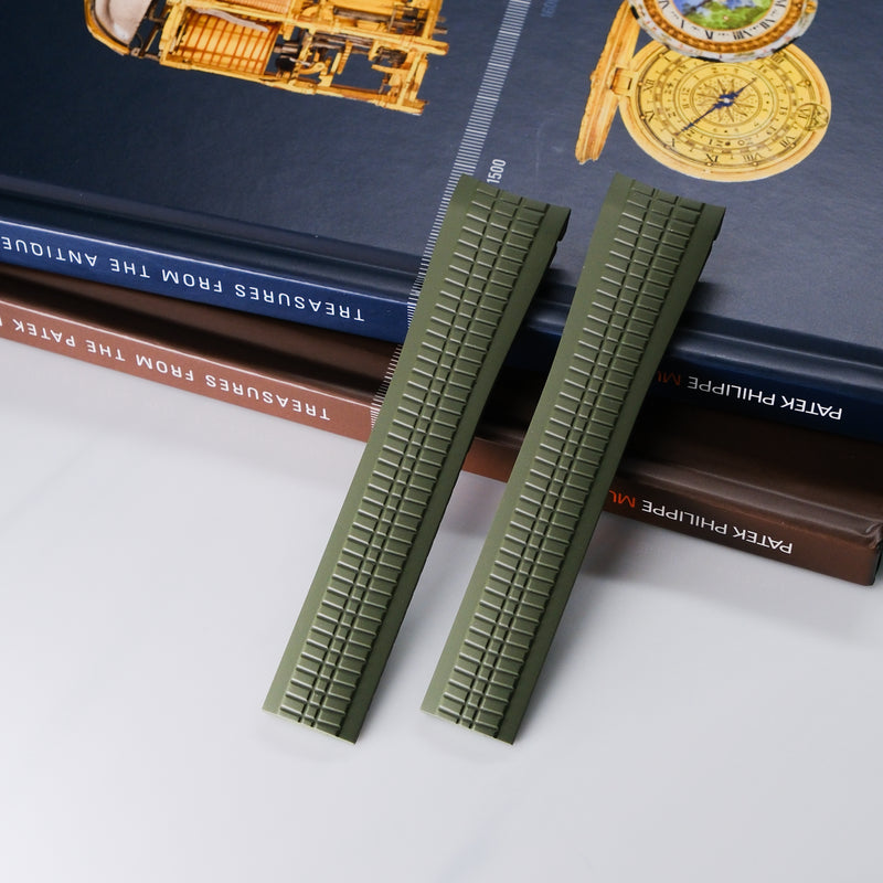 Patek Philippe Aquanut 5968G Green Rubber Strap New Unworn - Uncut