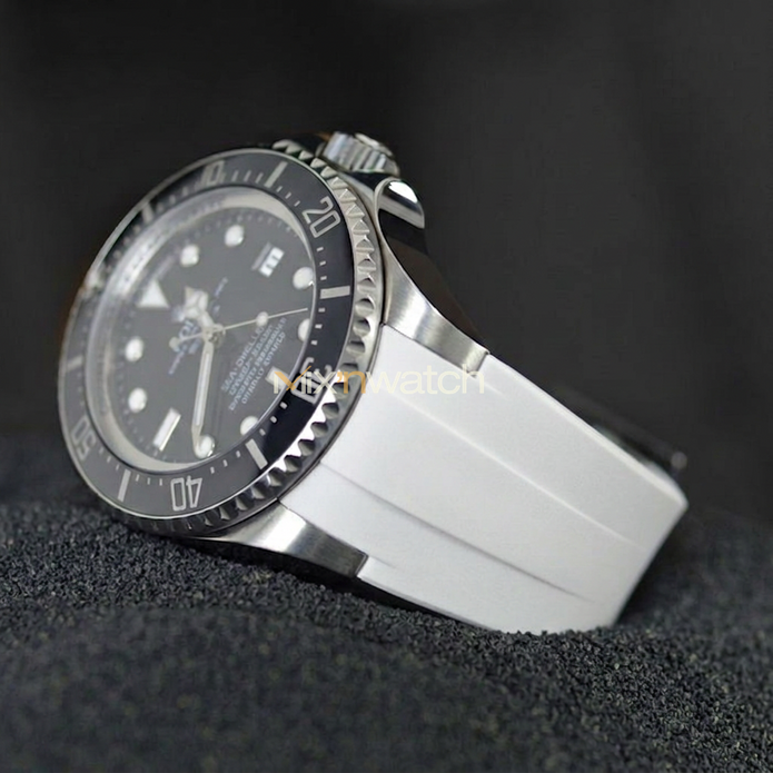 Sea-Dweller & Deepsea (Ref: 116660) ile Uyumlu