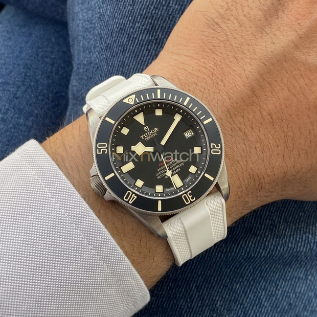 Tudor Pelagos FXD 42 mm ile Uyumlu