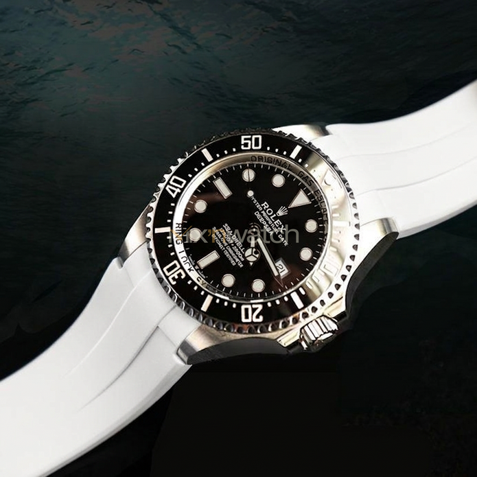 Sea-Dweller & Deepsea 44 mm (Ref: 126660 & 136660)  ile Uyumlu
